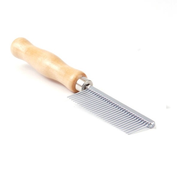 Houten kam middel